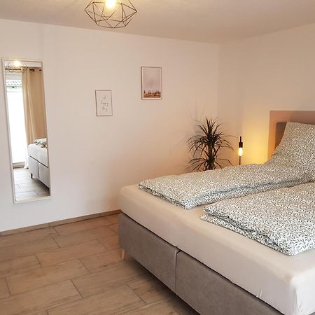 Ferienwohnung Alte Landstube ヒュルトゲンヴァルト エクステリア 写真
