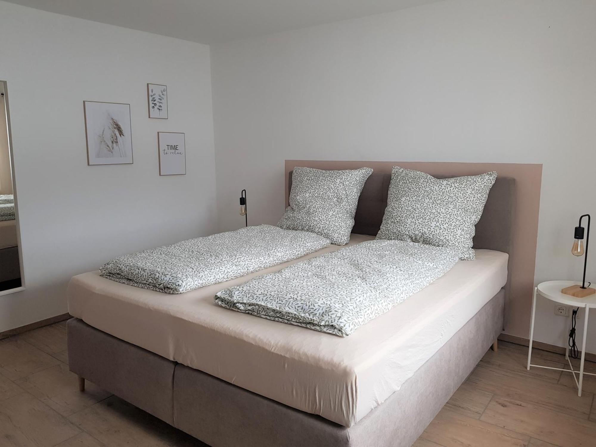 Ferienwohnung Alte Landstube ヒュルトゲンヴァルト エクステリア 写真